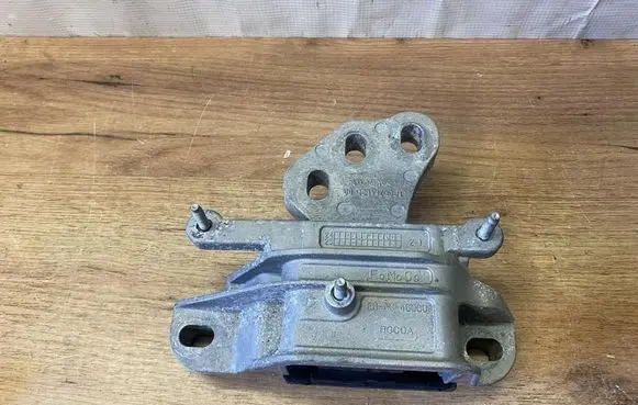 Ford Puma Engine mounting bracket L1BG7M121BB