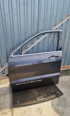 Jeep Grand Cherokee (WK) Front door