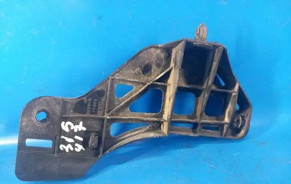 Lexus IS 220D-250-350 Rear bumper mounting bracket 5215653030