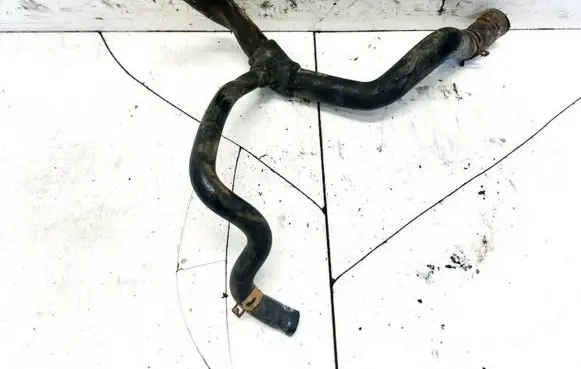 Renault Megane I Engine coolant pipe/hose