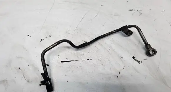 Subaru Legacy Turbo turbocharger oiling pipe/hose 