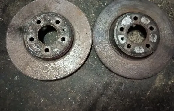 Audi A4 S4 B8 8K Front brake disc
