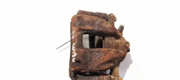 Honda CR-V Front brake caliper