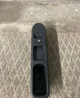 Peugeot 307 Electric window control switch 96351625XT 11531