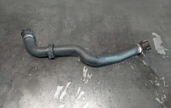BMW 5 E39 Engine coolant pipe/hose 7785018 7785018b 11537785018b