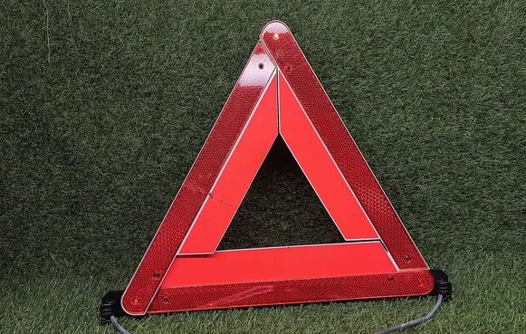BMW 7 E38 Emergency warning sign 