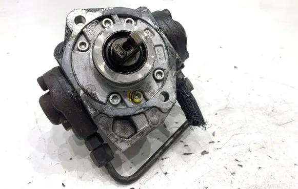 Toyota Corolla E140 E150 Fuel injection high pressure pump 221000R011