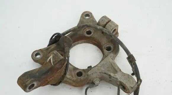 Mitsubishi Outlander Front wheel hub spindle knuckle