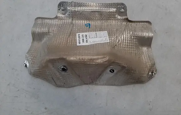 Audi A5 Exhaust heat shield 8W0804174A