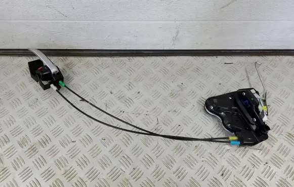 Suzuki Esteem Baleno Manual 6 speed gearbox 