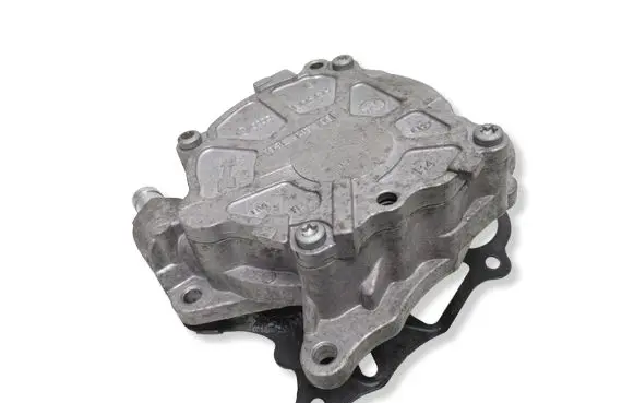Audi A4 S4 B8 8K Vacuum pump 03L145100F