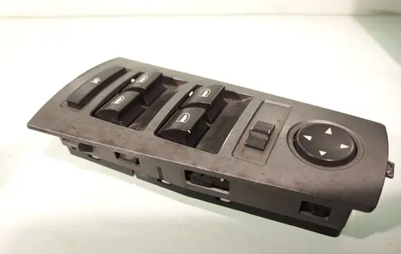 BMW 7 E65 E66 Quarter vent window switch 6915008