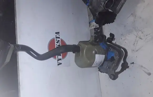 Volvo V50 Power steering pump