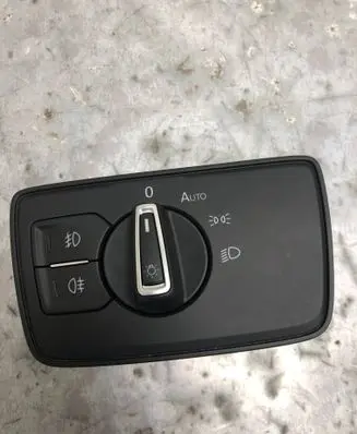 Volkswagen PASSAT B8 Light switch 3G0941633HBILI 3G0941633H