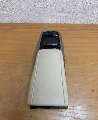 Lexus RX 450H Head unit multimedia control 8478048182