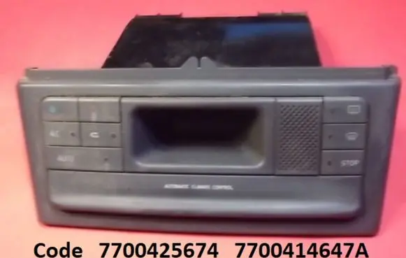 Renault Laguna I Climate control unit 7700425674 7700414647A