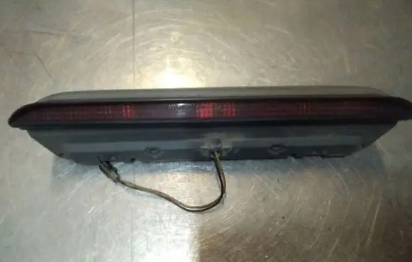 Subaru Forester SF Third/center stoplight OEW24036 OEW2037 OEW2242