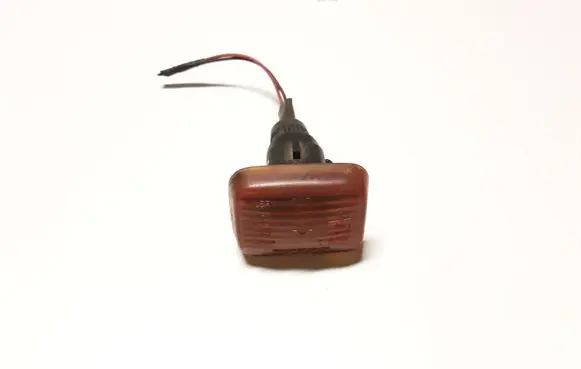 Land Rover Range Rover P38A Front fender indicator light FL17 6747 016747