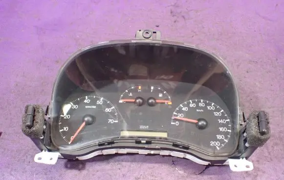 Fiat Punto (188) Speedometer (instrument cluster) 46833455