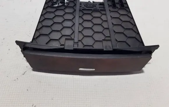 Mercedes-Benz ML W164 Central console drawer/shelf pad 1646801152DDE A1646801152