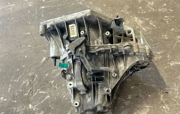 Nissan Qashqai Manual 6 speed gearbox 320103418R 320104EA0C B032928