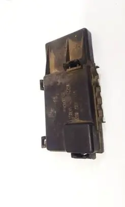 Volkswagen Golf IV Fuse box cover 1J0937549