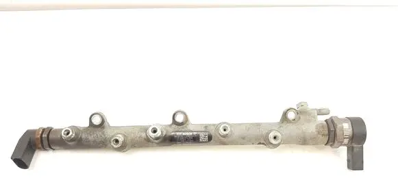 BMW 5 E60 E61 Fuel main line pipe 7787164 0445214030 0281002481