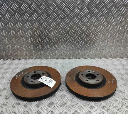 Volvo XC40 Front brake disc 32300121