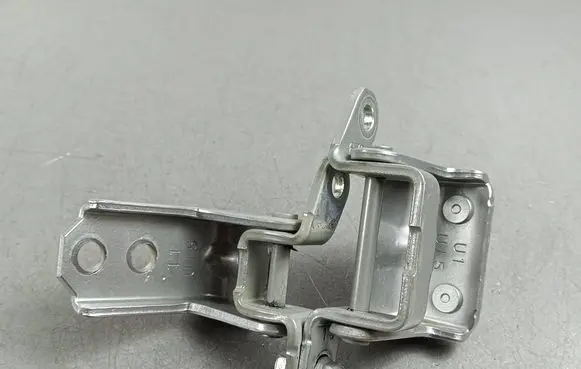 Mitsubishi Outlander IV Rear door hinge set 