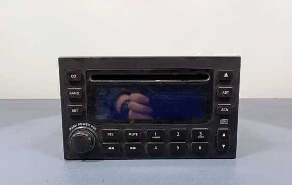 Opel Frontera B Radio/CD/DVD/GPS head unit 3739060DF