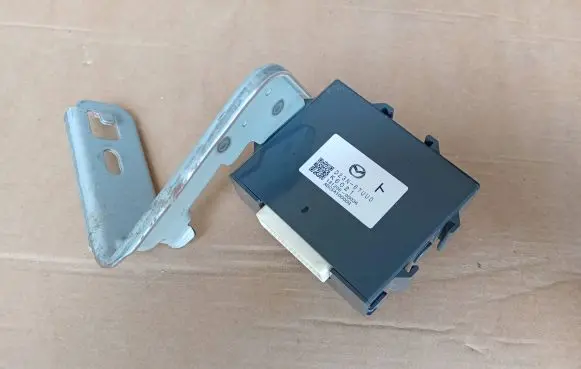 Mazda 2 Parking PDC control unit/module D23N-67UU0 D23N67UU0