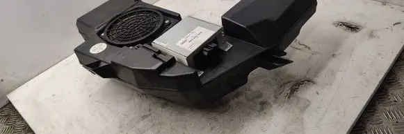 Audi A4 S4 B7 8E 8H Subwoofer speaker 8E903538203S 4913410304 2195143