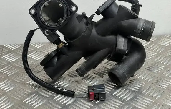 Jaguar XJ X351 Thermostat 6R838A504C B468X