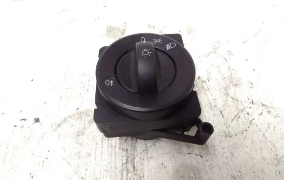 Volkswagen Crafter Light switch 9065450104