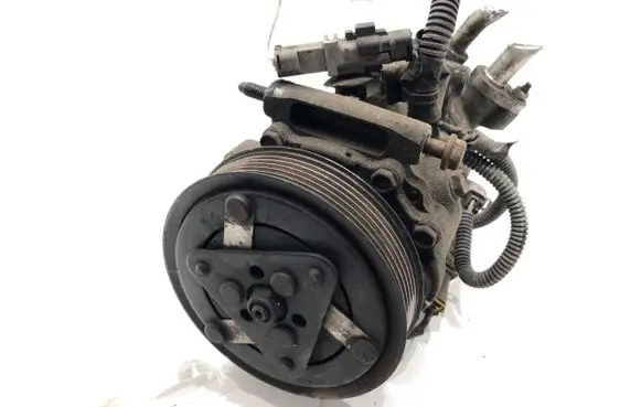 Citroen C4 I Air conditioning (A/C) compressor (pump)