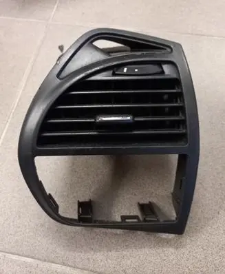 Citroen C4 Grand Picasso Dashboard side air vent grill/cover trim 303844