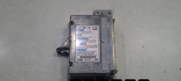 Honda CR-V Engine control unit/module 77960-=skn-eo11-m1