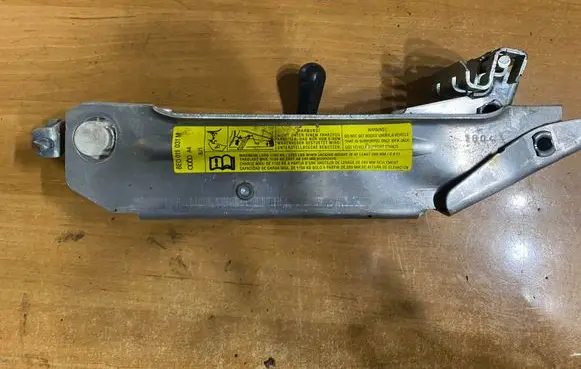 Audi A4 S4 B6 8E 8H Lift Jack 8E0011031M
