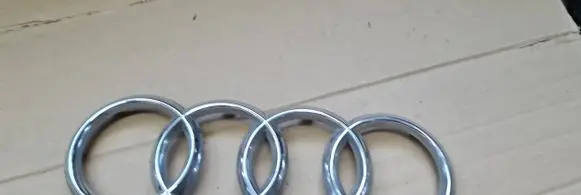Audi Q3 F3 Manufacturer badge logo/emblem 4KE853605