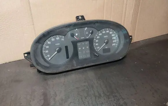 Renault Scenic I Speedometer (instrument cluster) 8200038775 50102091000 09043299906