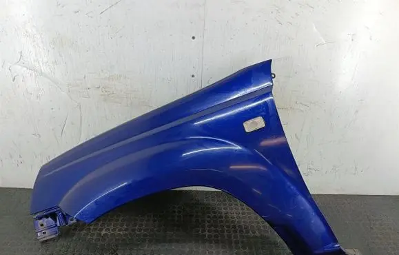 Nissan X-Trail T30 Fender BW6