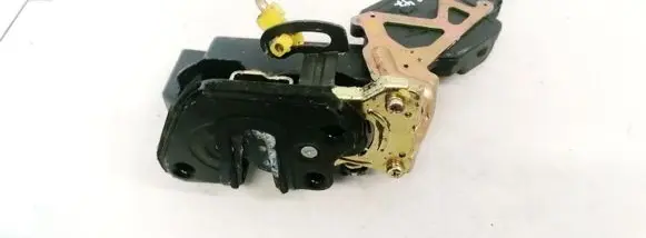 Hyundai Terracan Rear door lock