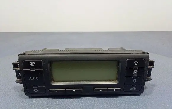 Seat Toledo III (5P) Climate control unit 1M0820043E