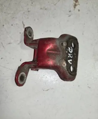 Nissan Terrano Front door upper hinge 