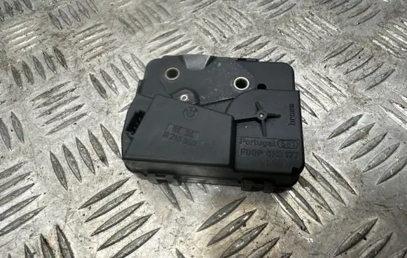BMW 3 E90 E91 Tailgate/trunk/boot lock/catch/latch 8218849