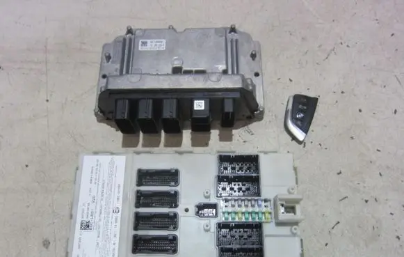 BMW X1 F48 F49 Engine control unit/module ECU 8654466