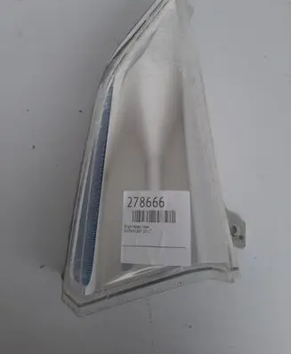 Nissan Leaf I (ZE0) Front indicator light 261803NL0A