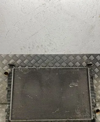 Ford Mondeo MK I Coolant radiator
