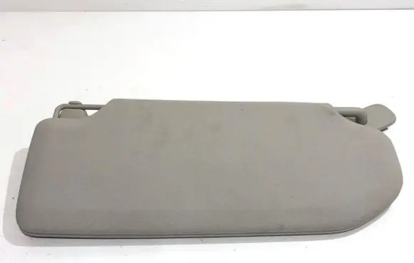 Sun visor