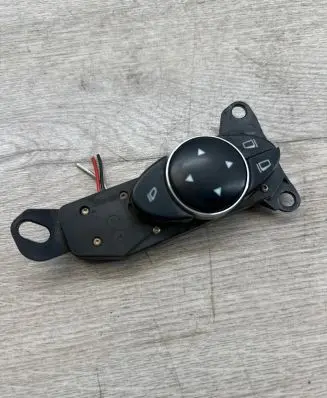 Mercedes-Benz E W211 Wing mirror switch 2118208510 03211011